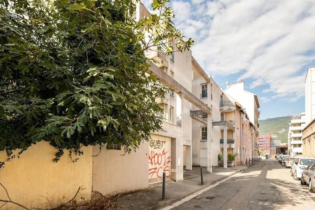 גרנובל Studios Avec Parking, Clim, Balcon, Proche Tram צרפת